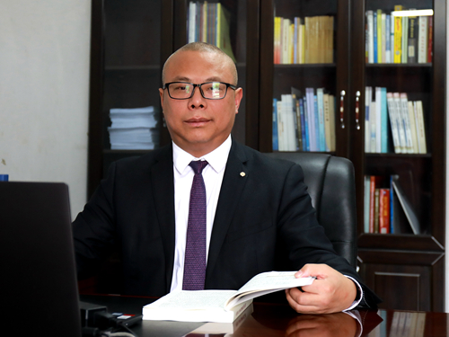 党委委员、副校长 蒲国林