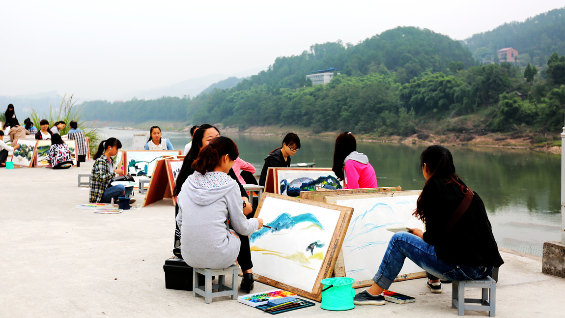 老校区滨河广场